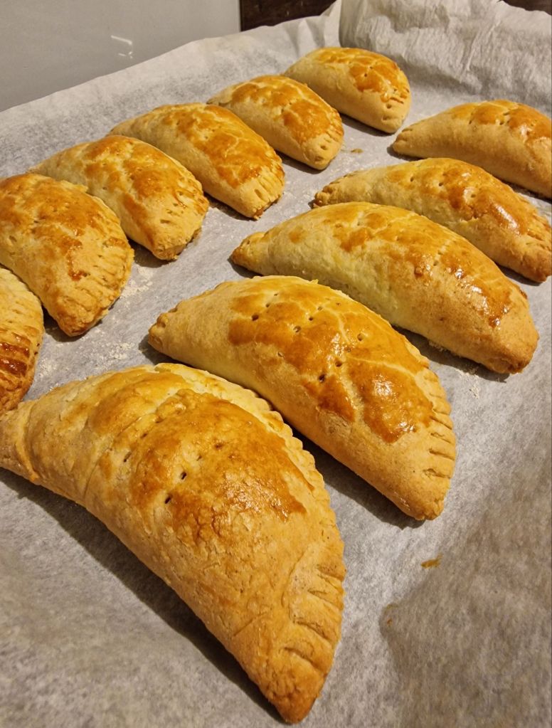 Ghana Minced Meat Pie – Flaky, Savory & Homemade 5for $20